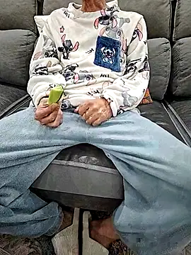 micai fengbei online show from 02-06-26, 12:08