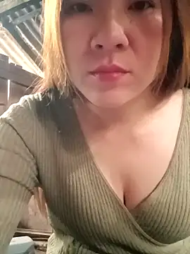 Snapshot of Lily-ross22 chatting on 12-03-25, 04:20 Lily-ross22 online show from 12-03-25, 04:20