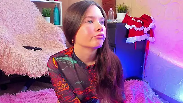 Snapshot of amelialy chatting on 11-25-25, 07:30 amelialy online show from 11-25-25, 07:30