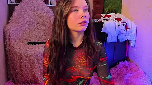 Snapshot of amelialy chatting on 12-05-25, 06:44 amelialy online show from 12-05-25, 06:44