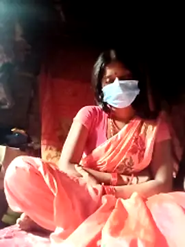 Snapshot of Curvy_Vamikaa chatting on 12-01-25, 08:41 Curvy Vamikaa online show from 12-01-25, 08:41