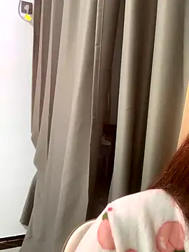 Snapshot of boniu-mimi chatting on 11-24-25, 04:51 boniu-mimi online show from 11-24-25, 04:51