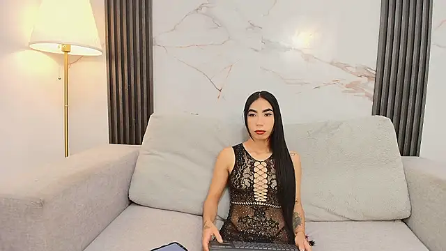 HallieStone online show from 02-09-26, 01:04