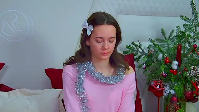 LilyLanes online show from 12-04-25, 08:01