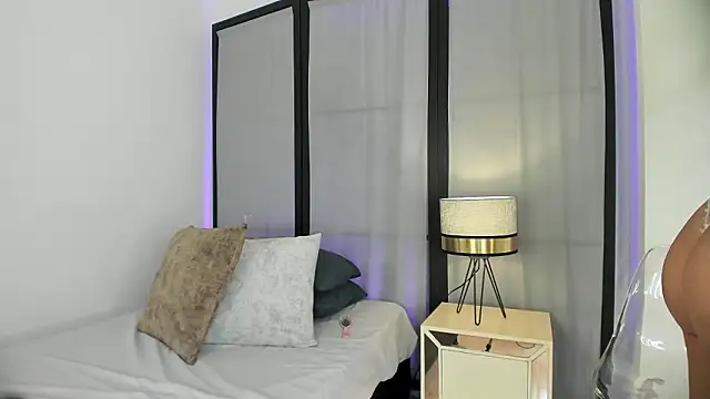 niicole steele  online show from 03-02-26, 09:10