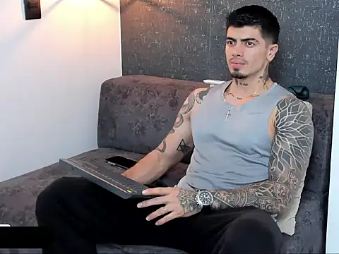 Snapshot of _mrcock__ chatting on 02-27-26, 10:43 mrcock online show from 02-27-26, 10:43