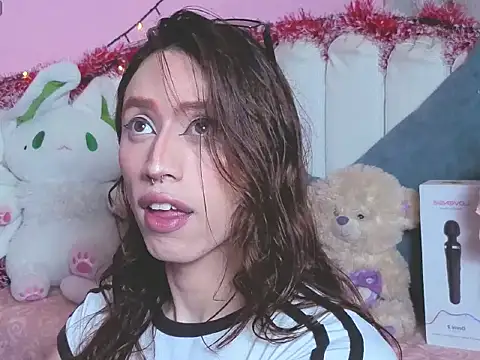 Snapshot of _i_love_star_ chatting on 12-15-25, 07:51 i love star online show from 12-15-25, 07:51