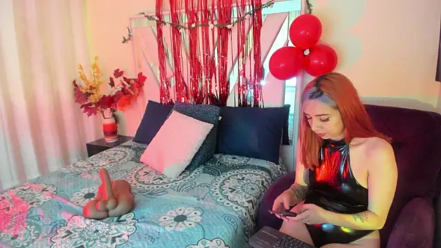 Snapshot of samantha_dimou chatting on 02-14-26, 08:38 samantha dimou online show from 02-14-26, 08:38