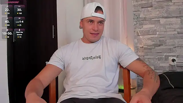 Snapshot of connorsmithvip chatting on 12-04-25, 12:25 connorsmithvip online show from 12-04-25, 12:25