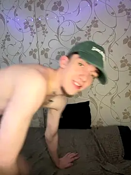 Snapshot of Rabizoon chatting on 11-27-25, 04:14 Rabizoon online show from 11-27-25, 04:14