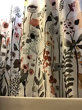 xxxenzo1 online show from 12-12-24, 06:31