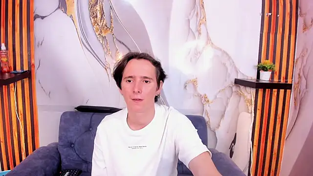 Snapshot of Aaron_LatinMen2 chatting on 11-27-25, 03:30 Aaron LatinMen2 online show from 11-27-25, 03:30