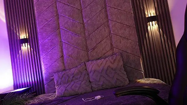 amberthangelss online show from 02-23-26, 01:08