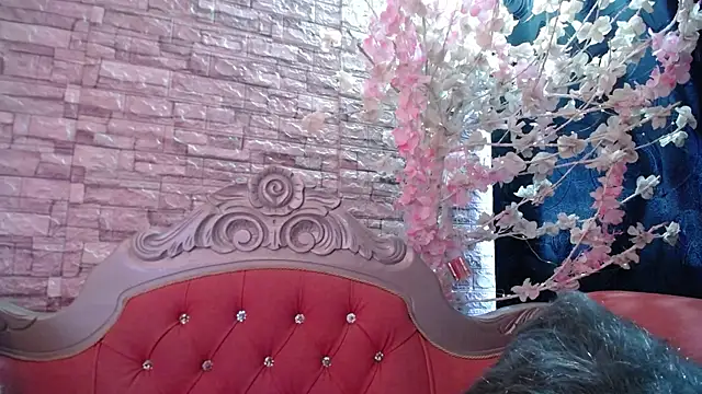 Snapshot of BellaMarquez_ chatting on 12-13-25, 07:53 BellaMarquez online show from 12-13-25, 07:53