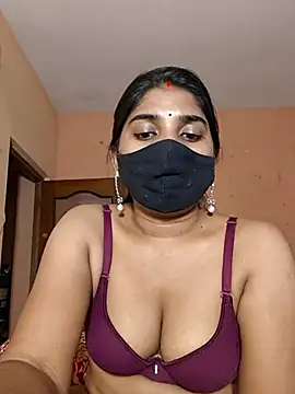 Snapshot of adite20 chatting on 11-30-25, 06:34 adite20 online show from 11-30-25, 06:34