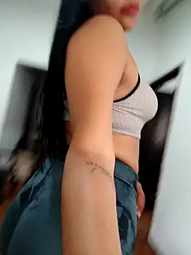 Snapshot of virgin_cunt chatting on 11-25-25, 04:29 virgin cunt online show from 11-25-25, 04:29