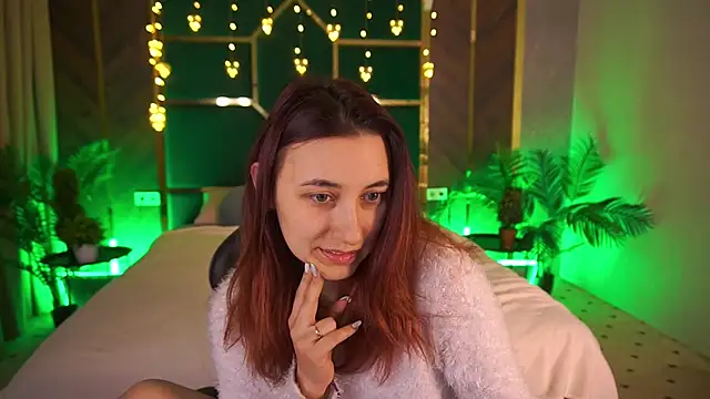 RoxieRay online show from 03-18-26, 01:47