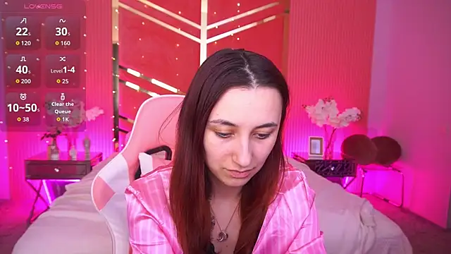 RoxieRay online show from 04-13-26, 01:27