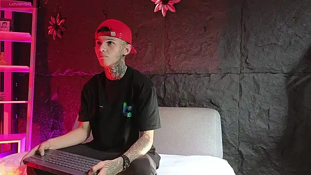 Paulo 527 online show from 02-04-26, 08:03