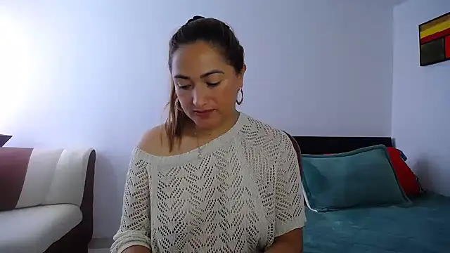 Snapshot of ximenaxcite19 chatting on 02-25-26, 01:32 ximenaxcite19 online show from 02-25-26, 01:32