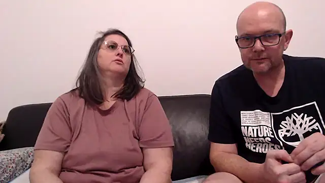 Snapshot of bea_french_curvy chatting on 02-08-26, 09:29 bea french curvy online show from 02-08-26, 09:29