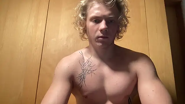 Snapshot of AlexBarczuk chatting on 02-17-26, 01:40 AlexBarczuk online show from 02-17-26, 01:40