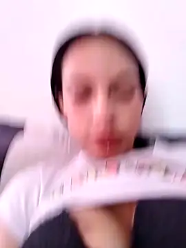 Amarantaa swet online show from 12-16-25, 02:33