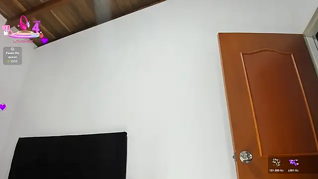 Snapshot of NahomiiAcosta chatting on 12-02-25, 01:33 NahomiiAcosta online show from 12-02-25, 01:33