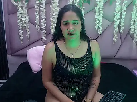 seleneRose69 online show from 11-29-25, 03:53