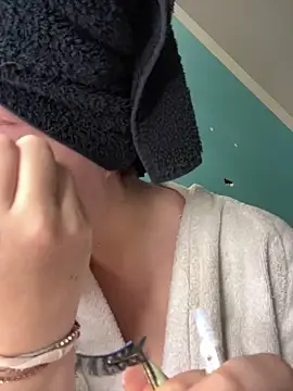 mellixxa online show from 12-19-25, 01:29