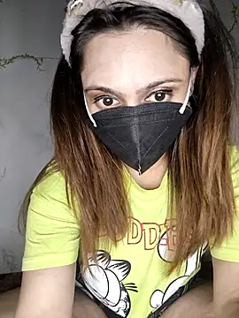 HONEY BEBS online show from 02-13-26, 06:37