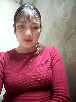 Snapshot of Maymayx2 chatting on 12-15-25, 12:20 Maymayx2 online show from 12-15-25, 12:20