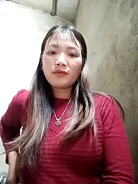 Snapshot of Maymayx2 chatting on 12-16-25, 12:26 Maymayx2 online show from 12-16-25, 12:26