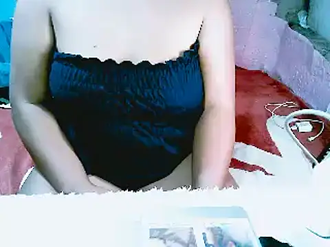 Snapshot of FlorMoreno_Palangga chatting on 12-04-25, 09:40 FlorMoreno Palangga online show from 12-04-25, 09:40