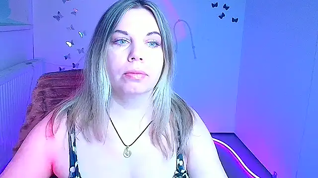 Amanda Swannn online show from 03-26-26, 06:52