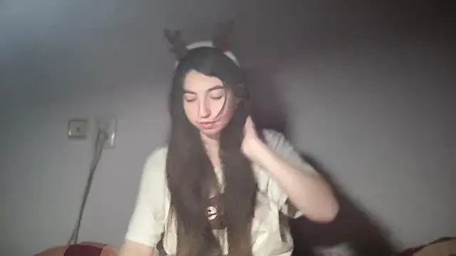 Aphr0ditee online show from 01-14-26, 04:23