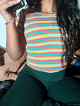 pooja199 online show from 01-16-26, 06:45