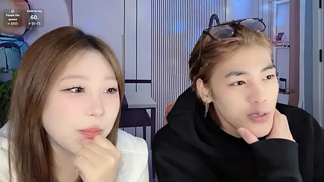 jiajia z online show from 12-22-25, 09:01