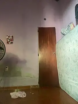 Snapshot of Quierolechiitaaa chatting on 01-14-26, 08:36 Quierolechiitaaa online show from 01-14-26, 08:36