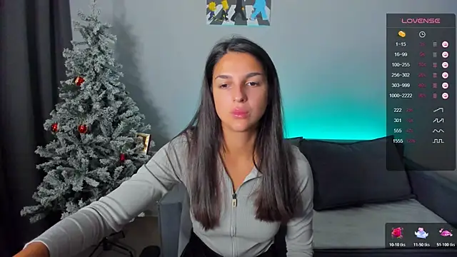 Snapshot of Gabriella_there chatting on 12-15-25, 10:30 Gabriella there online show from 12-15-25, 10:30