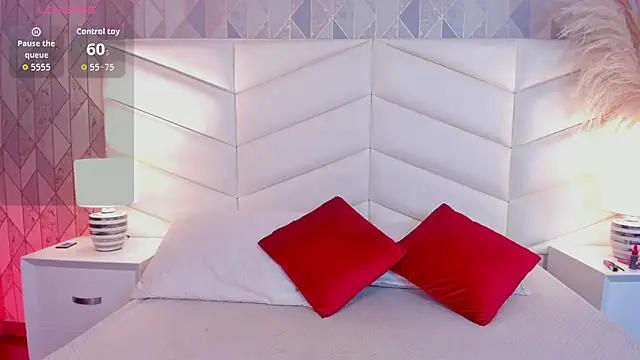 Snapshot of Lizzi_Hotman_ chatting on 12-05-25, 01:20 Lizzi Hotman online show from 12-05-25, 01:20