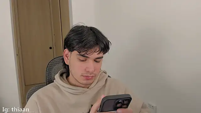 thiaann online show from 11-28-25, 10:34