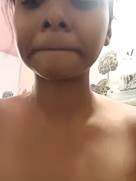 Snapshot of Cute_diya023 chatting on 02-26-26, 05:17 Cute diya023 online show from 02-26-26, 05:17