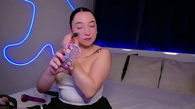 Snapshot of AVA_MAXX chatting on 12-01-25, 05:45 AVA MAXX online show from 12-01-25, 05:45