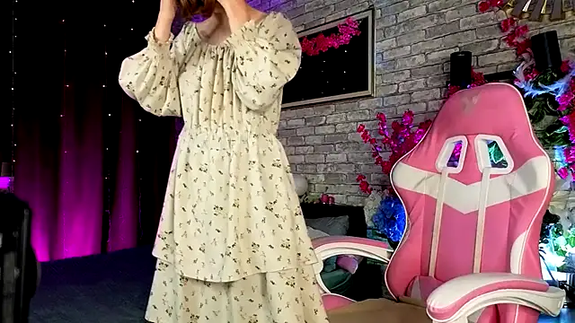 Mia Mooore online show from 12-01-25, 02:11