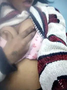 Snapshot of Isha_Liha chatting on 12-04-25, 05:39 Isha Liha online show from 12-04-25, 05:39