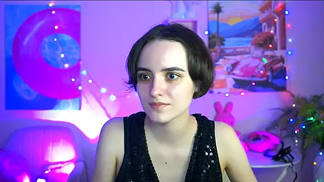 Snapshot of KateWillows chatting on 11-29-25, 12:19 KateWillows online show from 11-29-25, 12:19