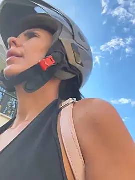 SofhiaTaylor online show from 02-03-26, 09:09