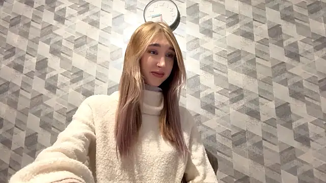 DetraLinz online show from 12-16-25, 04:45