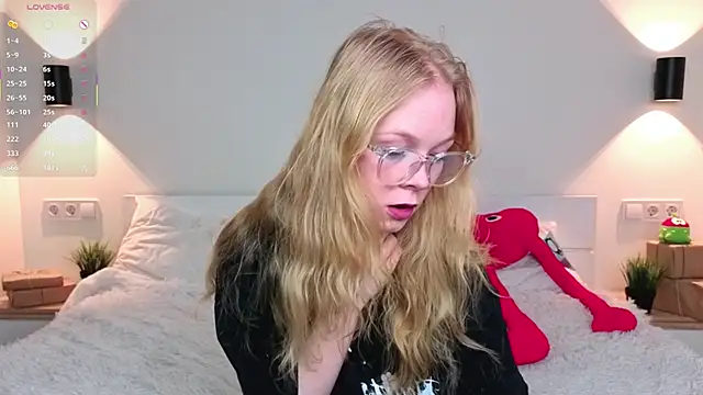 GhisllaineWestler online show from 03-02-26, 04:36